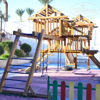 Ivy Cyrene Island Aqua Park Resort 