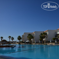 Ivy Cyrene Island Aqua Park Resort 