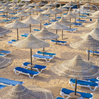 Ivy Cyrene Island Aqua Park Resort