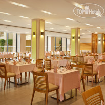 Coral Sea Aqua Club 