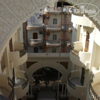 Alhambra Luxor Hotel 