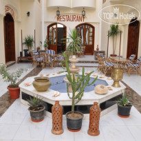 Alhambra Luxor Hotel 