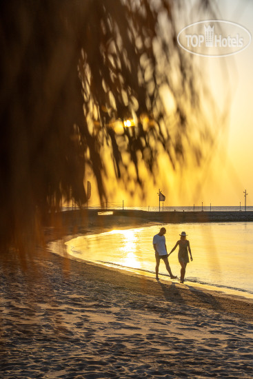 Пляж в Seven Seas Jolie Bay 5*