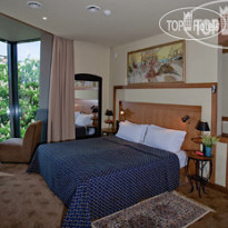 Best Western Santakos