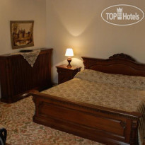 Medieval Hotel
