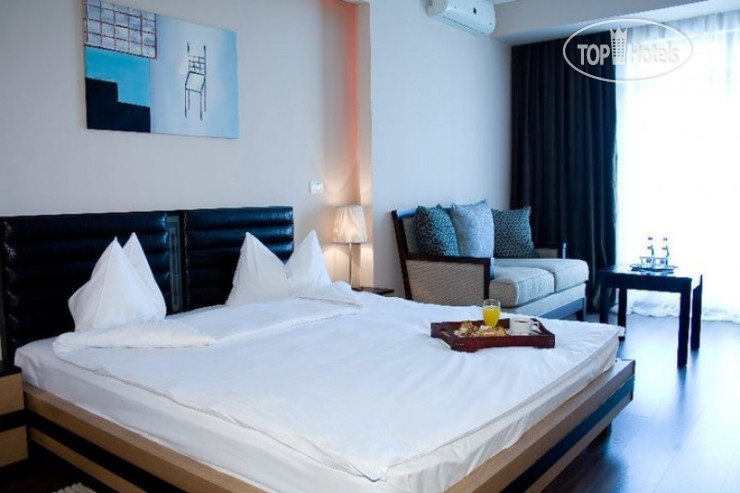 New photos from tourists Phoenicia Express 4*