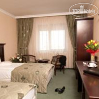 Hotel Rapsodia