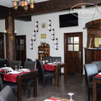 Transylvanian Inn Ресторан