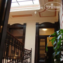 Victoria Hotel