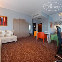 West City Hotel Номер