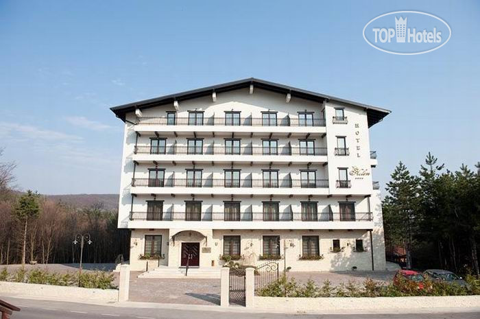 Hotel photo Helen 4*