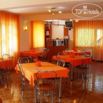 Doina Villa Столовая