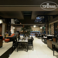 Sky Blue Hotel & Spa 