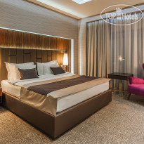 Sky Blue Hotel & Spa 