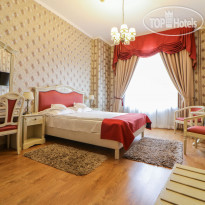 Astoria Grand Hotel