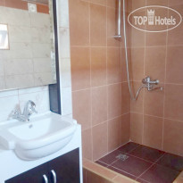 Kiparis Hostel