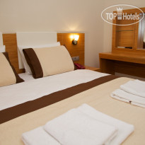 Leon Hotel
