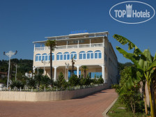 Adunei Sukhum Hotel