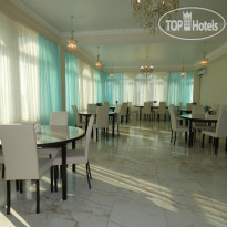 Adunei Sukhum Hotel