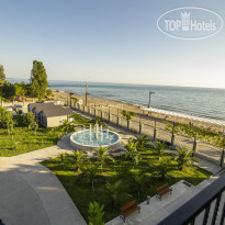 Hotel Black Sea Пляж, вид с террасы отеля