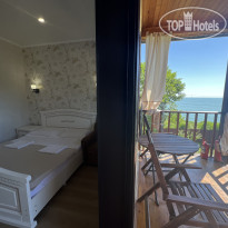 Мэри Трехместный номер с видом на м