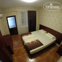 Дени Дельмар 