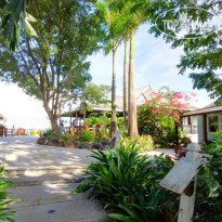 Cocobay Resort 