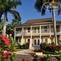 Sunshine Suites Resort 