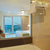 Las Americas Torre del Mar