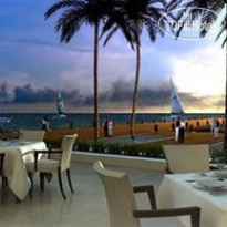 Trump Ocean Club International Hotel & Tower