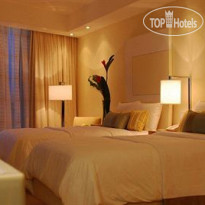 Trump Ocean Club International Hotel & Tower