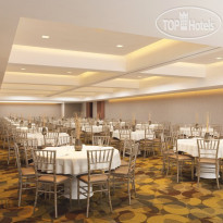 Radisson Hotel & Suites