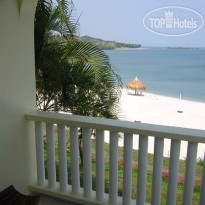 Turquoise Bay Dive & Beach Resort