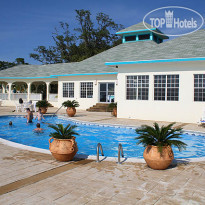 Turquoise Bay Dive & Beach Resort