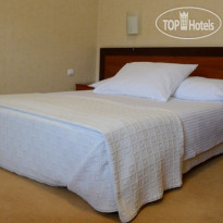 Apis Hotel