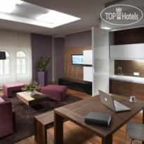City Park Hotel & Residence