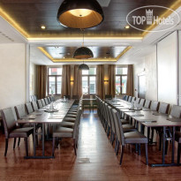 Aristo Hotel