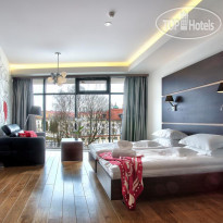Aristo Hotel