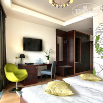 Aristo Hotel