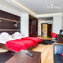 Aristo Hotel