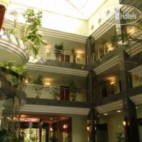 Amadeus Hotel