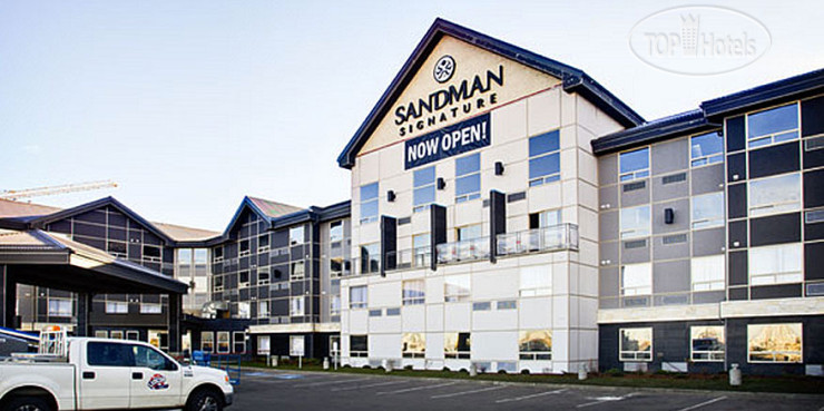 Hotelier's photos Sandman Signature Hotel & Suites Edmonton South 4*