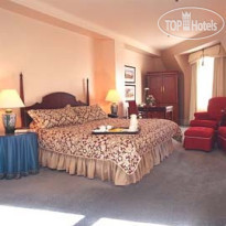 The Fairmont Hotel Macdonald 