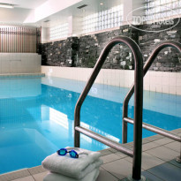 Four Points by Sheraton Edmonton South