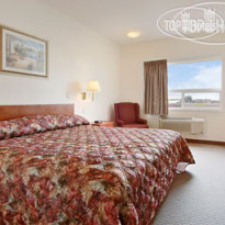 Super 8 Edmonton - West 