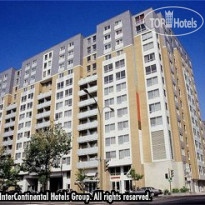 Holiday Inn Express Hotel & Suites Montreal