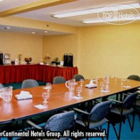 Holiday Inn Express Hotel & Suites Montreal