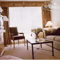 Clarion Hotel & Suites 