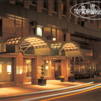 Vogue Hotel Montreal Downtown, Curio Collection by Hilton