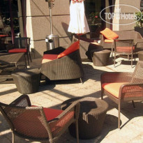 Novotel Montreal Hotel 